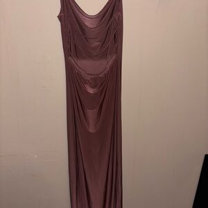 Elegant Mauve Evening Gown